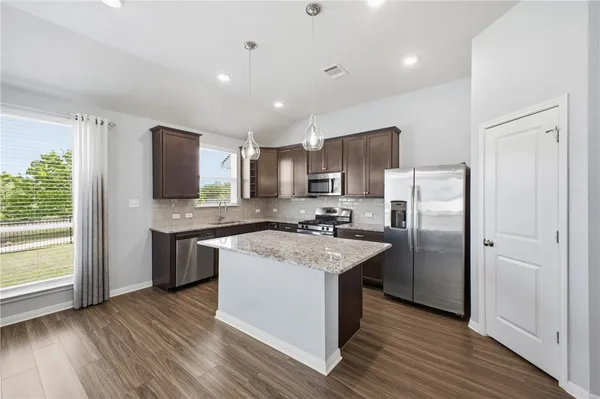 $2,200 | 5902 Eldora Drive, College Station, TX 77845
