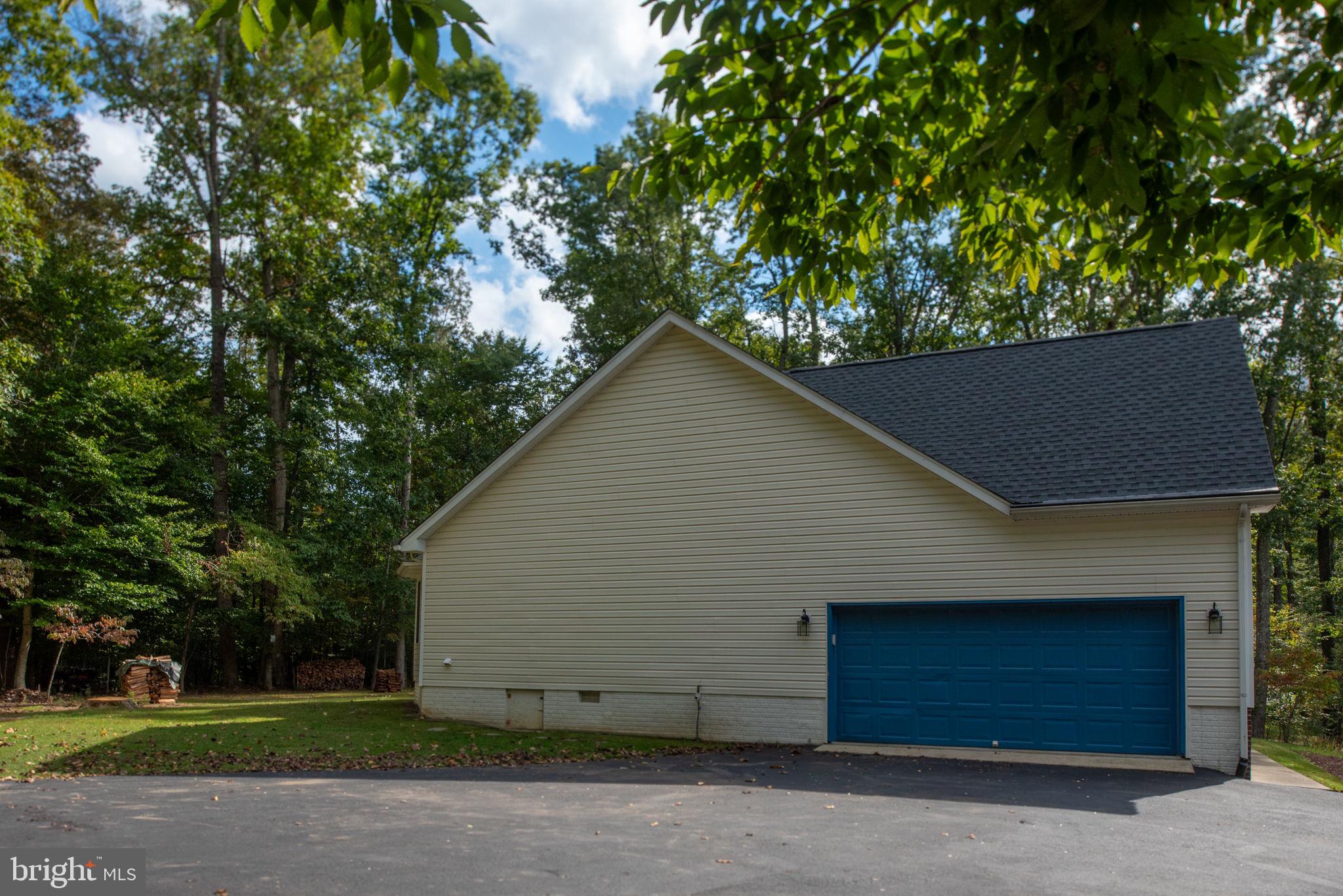 209 Edgemont Lane Locust Grove, VA 22508 - Photo 38 of 48 Side-loading garage with extended turnaround area