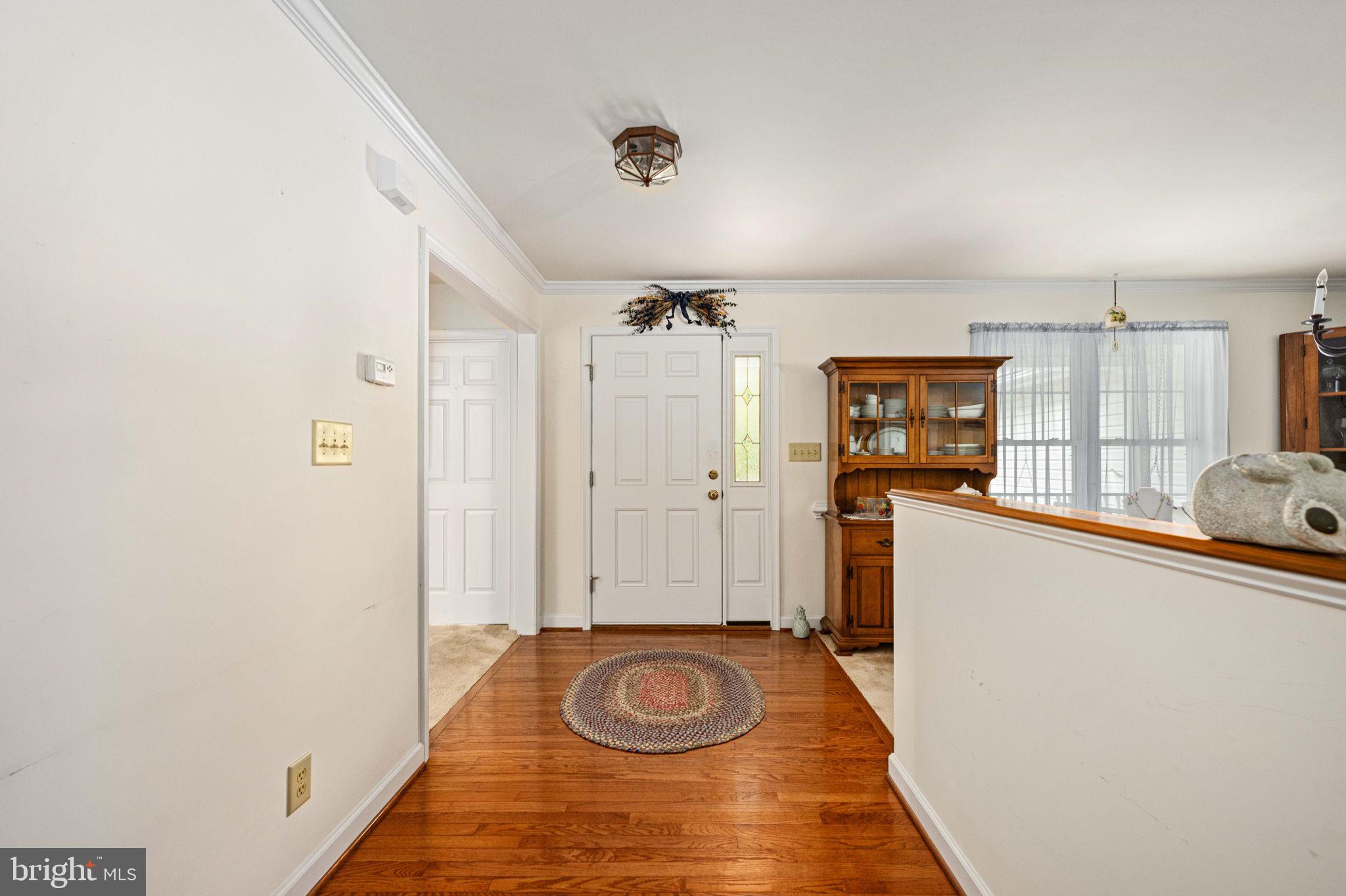 209 Edgemont Lane Locust Grove, VA 22508 - Photo 5 of 48 Hardwood foyer