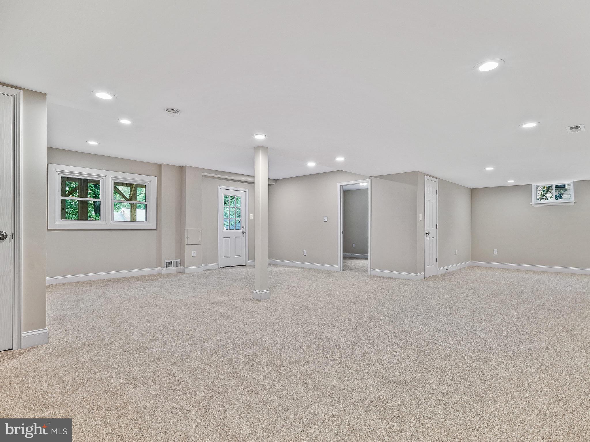 8903 Sudbury Road Silver Spring, MD 20901 - Photo 22 of 28