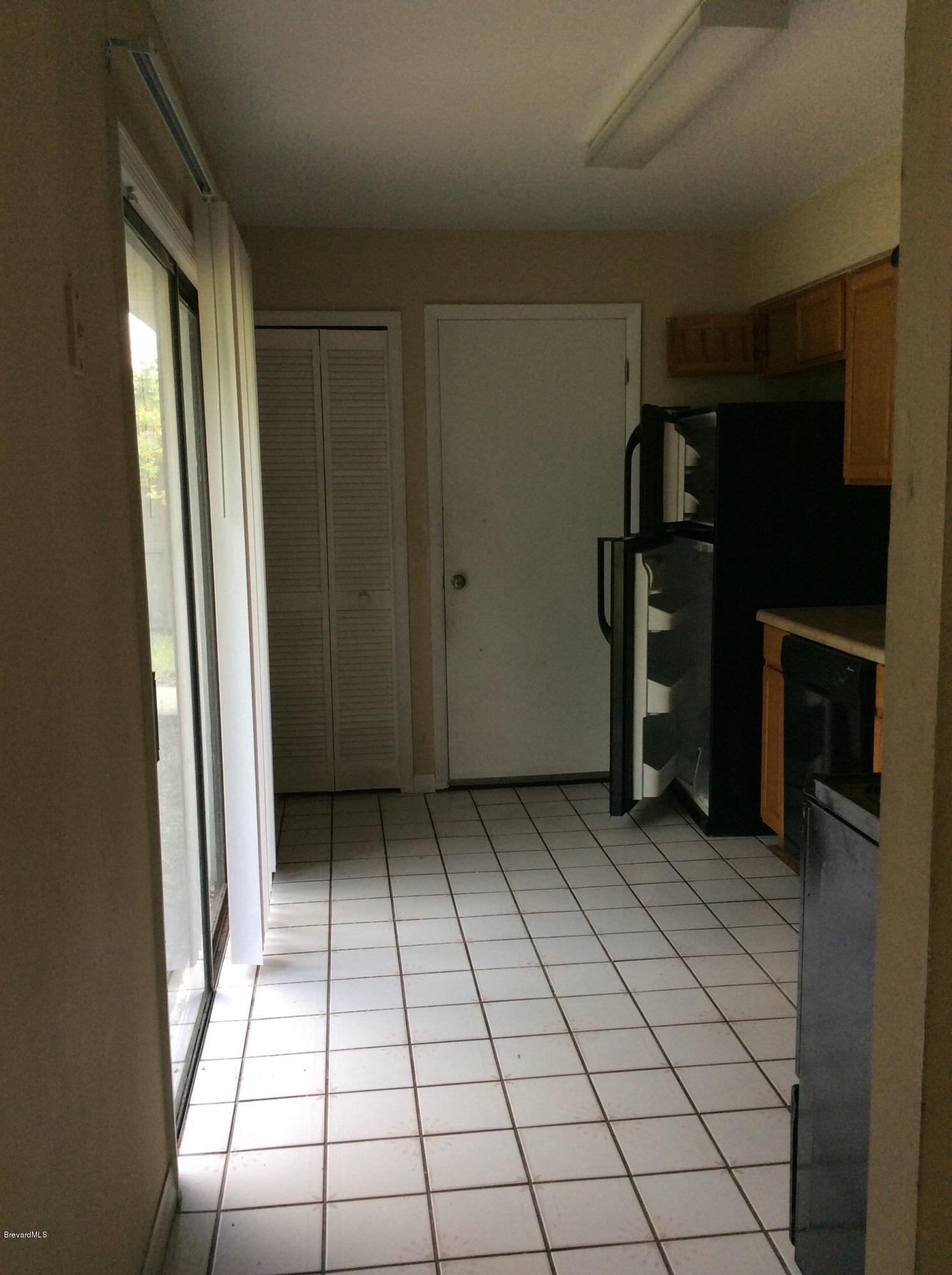 4220 Quechua Road Cocoa, FL 32927 - Photo 10 of 12 Kitchen view