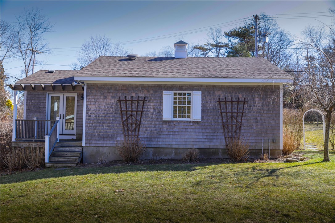 121 Watch Hill Road Westerly, RI 02891 - Photo 36 of 38