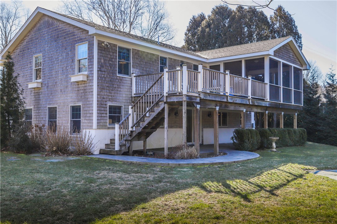 121 Watch Hill Road Westerly, RI 02891 - Photo 4 of 38