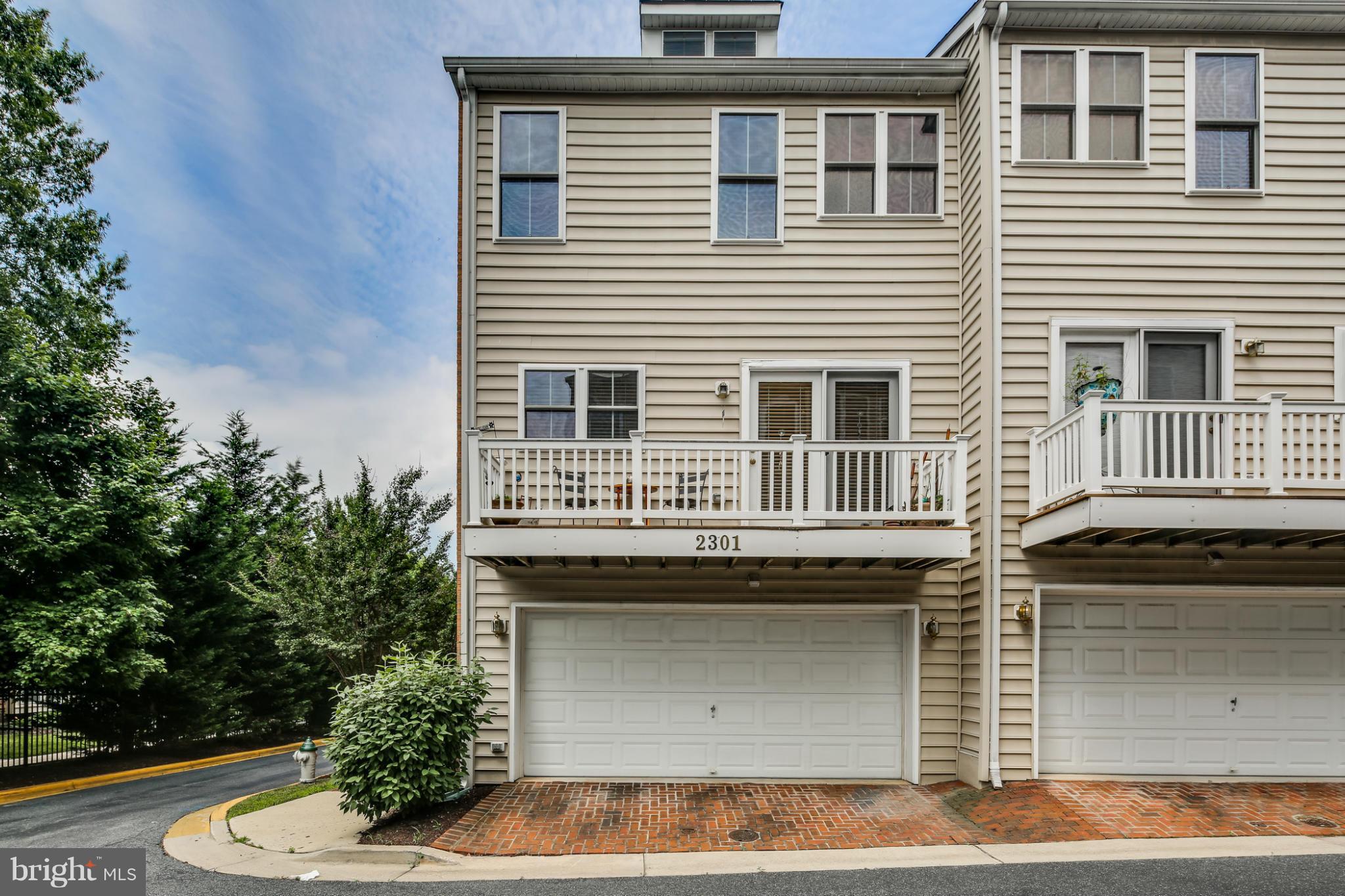 2301 Georgia Village Way Silver Spring, MD 20902 - Photo 28 of 30 Exterior (Rear)