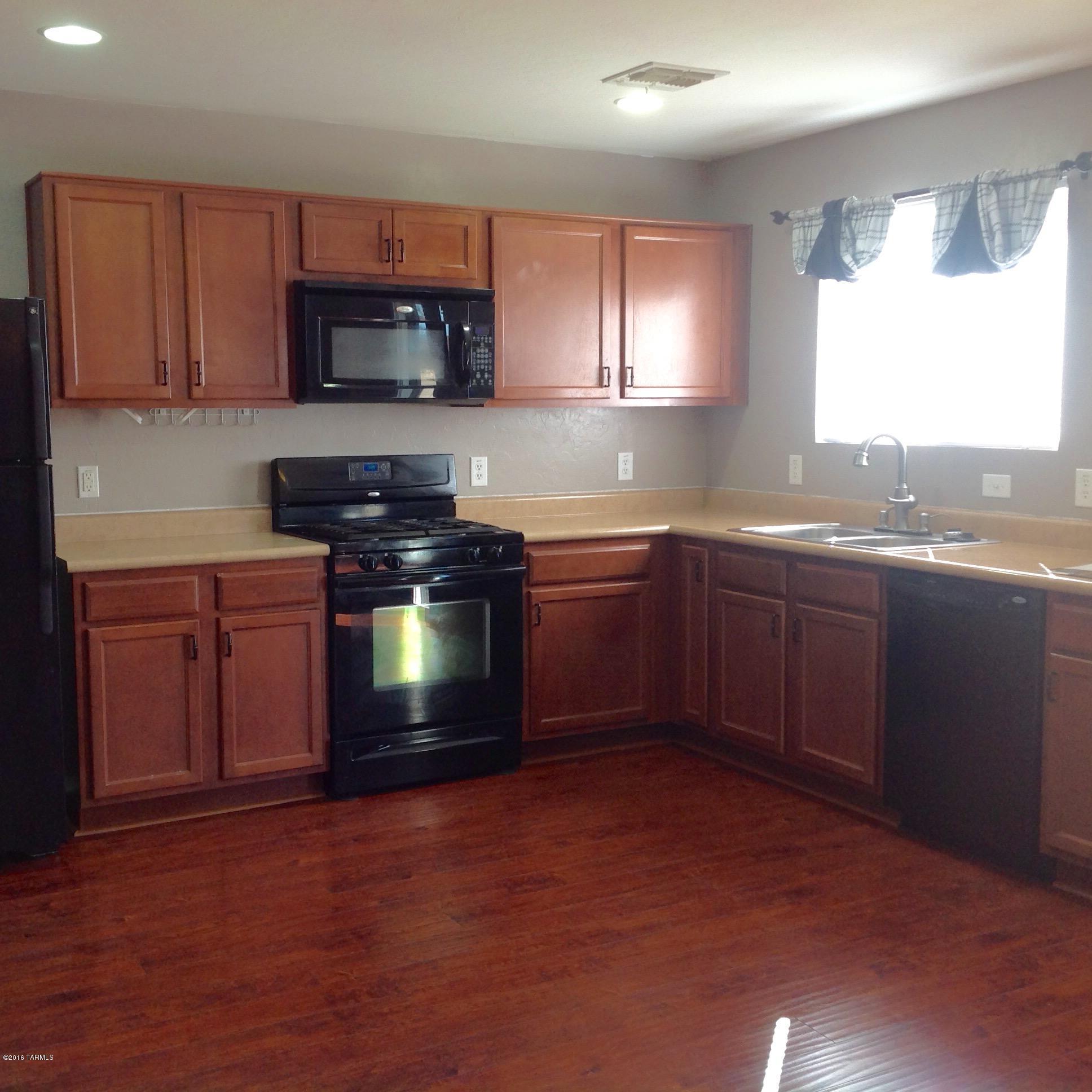 8345 West Razorbill Drive Tucson, AZ 85757 - Photo 4 of 17