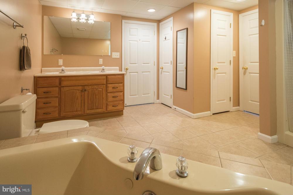 2860 St Leonard Road Port Republic, MD 20676 - Photo 22 of 30 Bath (Master)