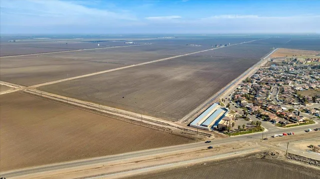 $3,250,000 | 9460 South Yuba Avenue, San Joaquin, CA 93660