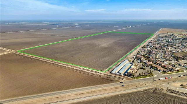 $3,250,000 | 9460 South Yuba Avenue, San Joaquin, CA 93660