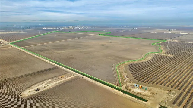 $3,250,000 | 9460 South Yuba Avenue, San Joaquin, CA 93660