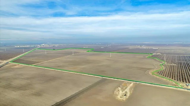 $3,250,000 | 9460 South Yuba Avenue, San Joaquin, CA 93660