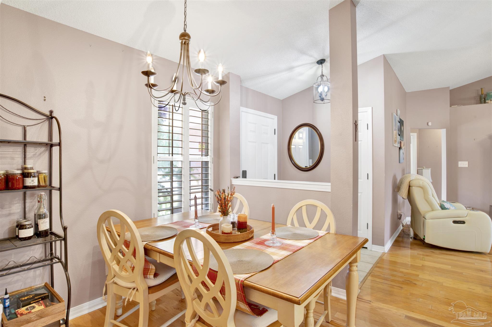 7074 Raburn Road Pensacola, FL 32526 - Photo 8 of 39 Gallery Image 8