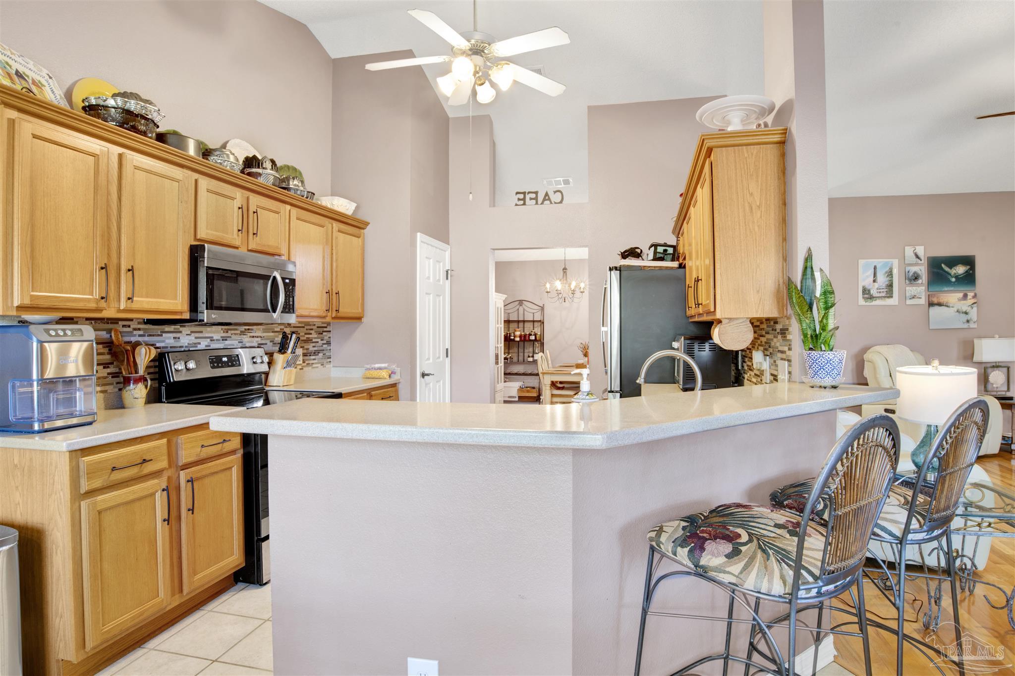 7074 Raburn Road Pensacola, FL 32526 - Photo 10 of 39 Gallery Image 10