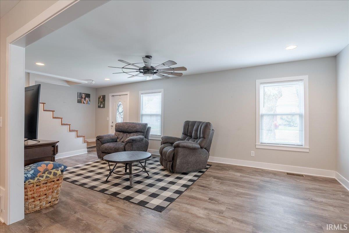609 Center Street Rockport, IN 47635 - Photo 9 of 44
