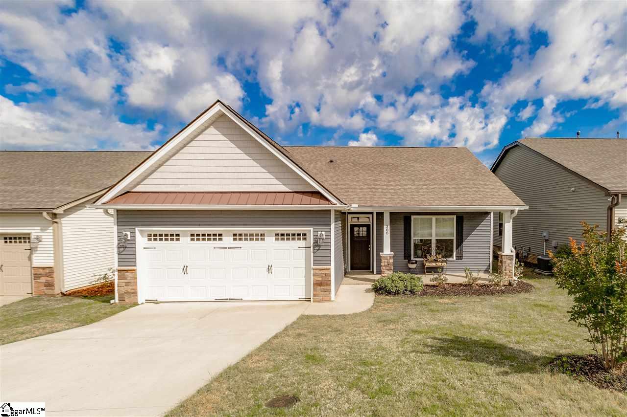 308 Stallion Road Greenville, SC 29617 - Photo 1 of 15 Gallery Image 1