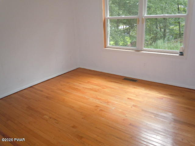 123 Maple Ridge Drive Hawley, PA 18428 - Photo 22 of 28
