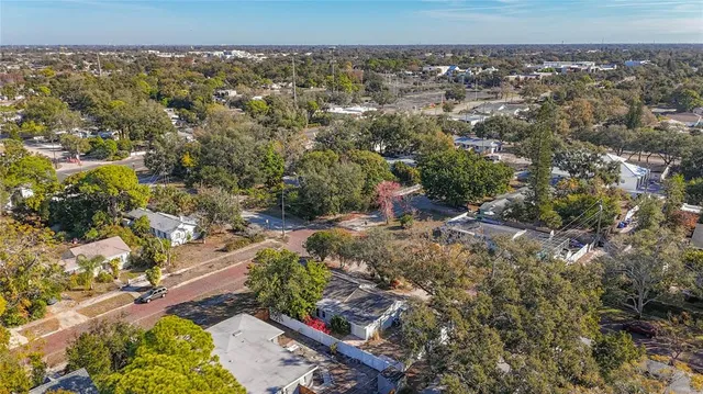 $3,000 | 424 72nd Street North, St. Petersburg, FL 33710