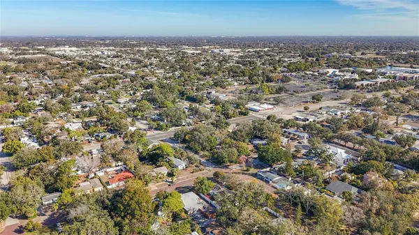 $3,000 | 424 72nd Street North, St. Petersburg, FL 33710