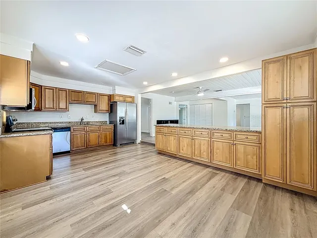 $3,000 | 424 72nd Street North, St. Petersburg, FL 33710