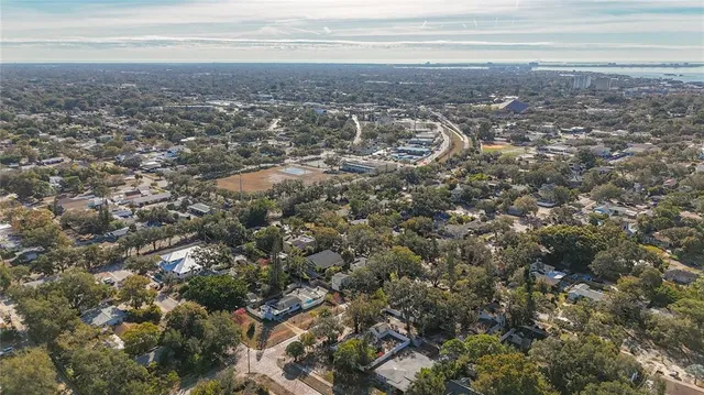 $3,000 | 424 72nd Street North, St. Petersburg, FL 33710