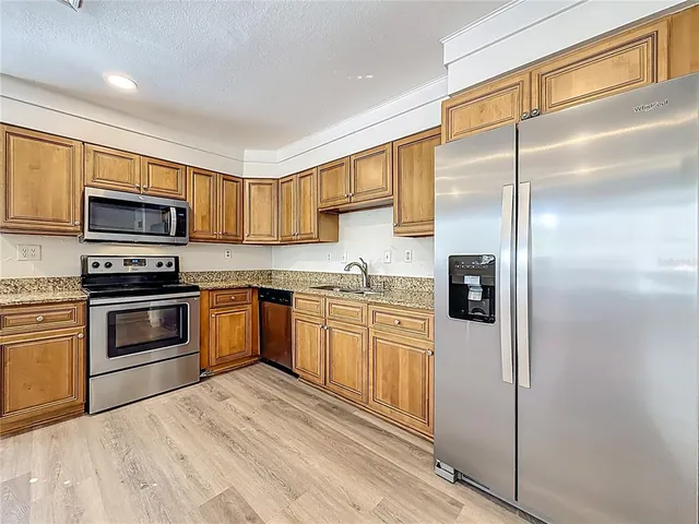 $3,000 | 424 72nd Street North, St. Petersburg, FL 33710