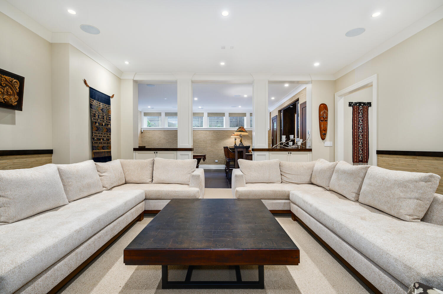4136 North Greenview Avenue Chicago, IL 60613 - Photo 34 of 56 a living room with furniture and a couch