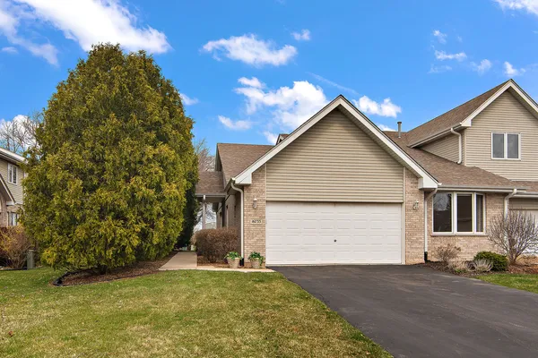 $399,999 | 16733 Summercrest Avenue, Orland Park, IL 60467