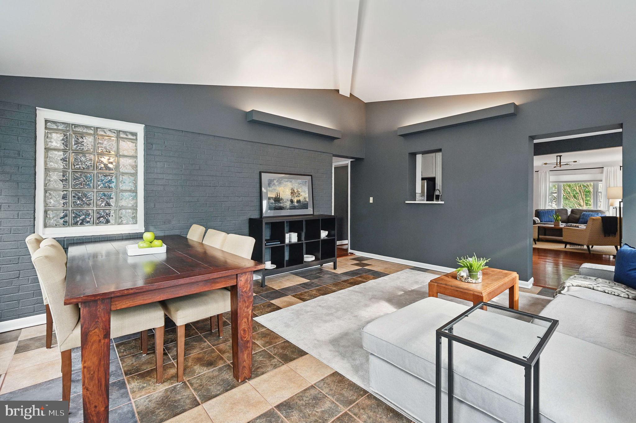 7306 Wayne Drive Annandale, VA 22003 - Photo 14 of 42 Entertain or hang out in this great space