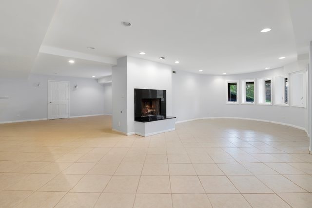 309 West Dundee Road Barrington, IL 60010 - Photo 40 of 57