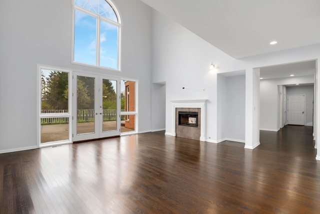 309 West Dundee Road Barrington, IL 60010 - Photo 4 of 57