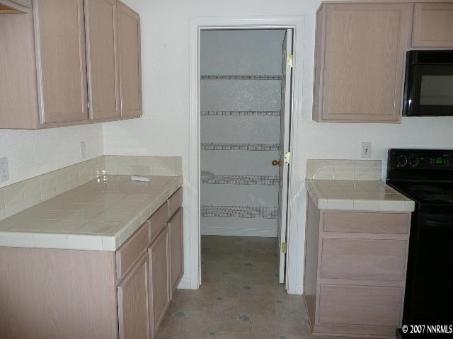 9975 Moondust Court Reno, NV 89506 - Photo 5 of 8 Photo 5