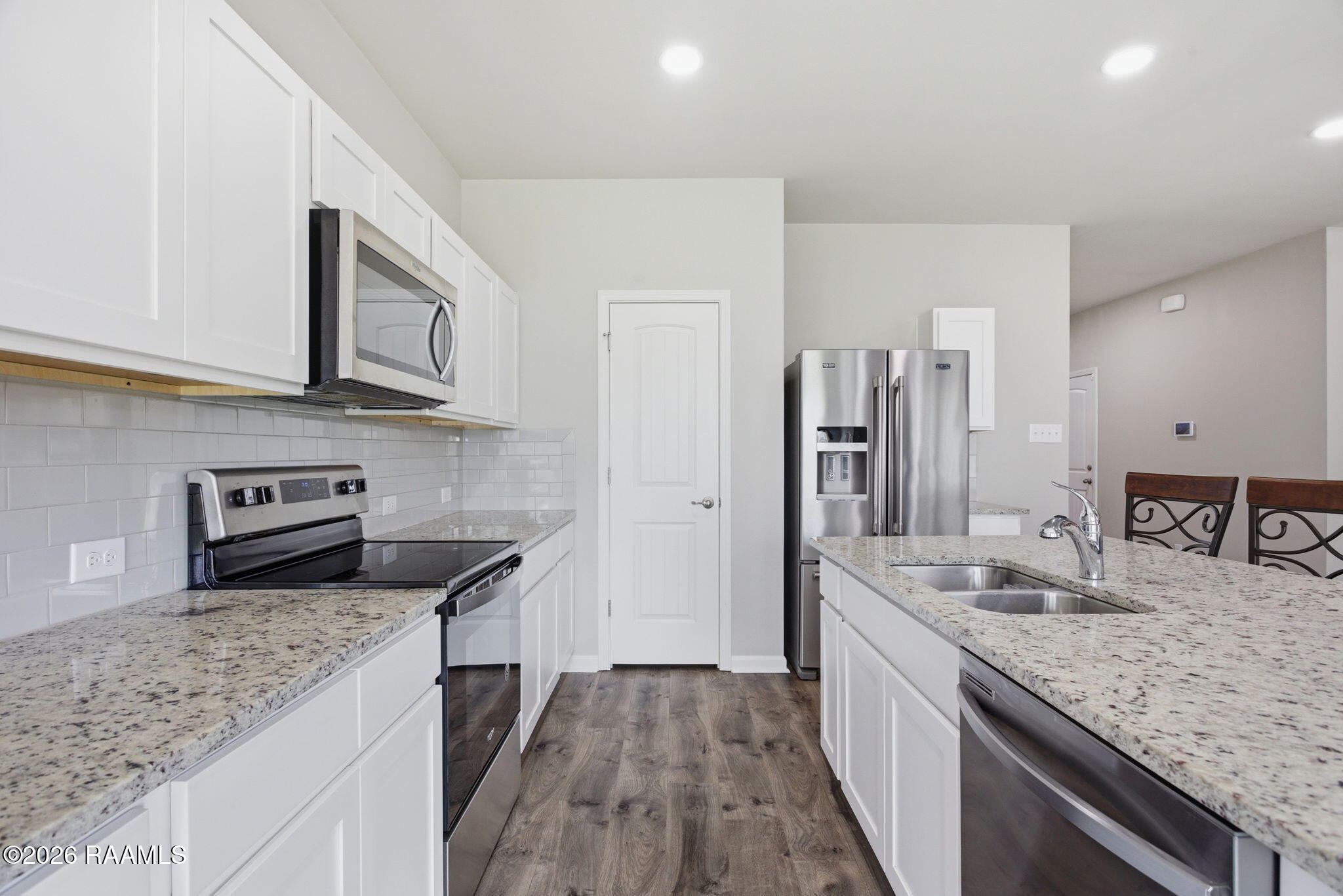 4041 Starling Place Jennings, LA 70546 - Photo 4 of 16 3-web-or-mls-0O3A4466