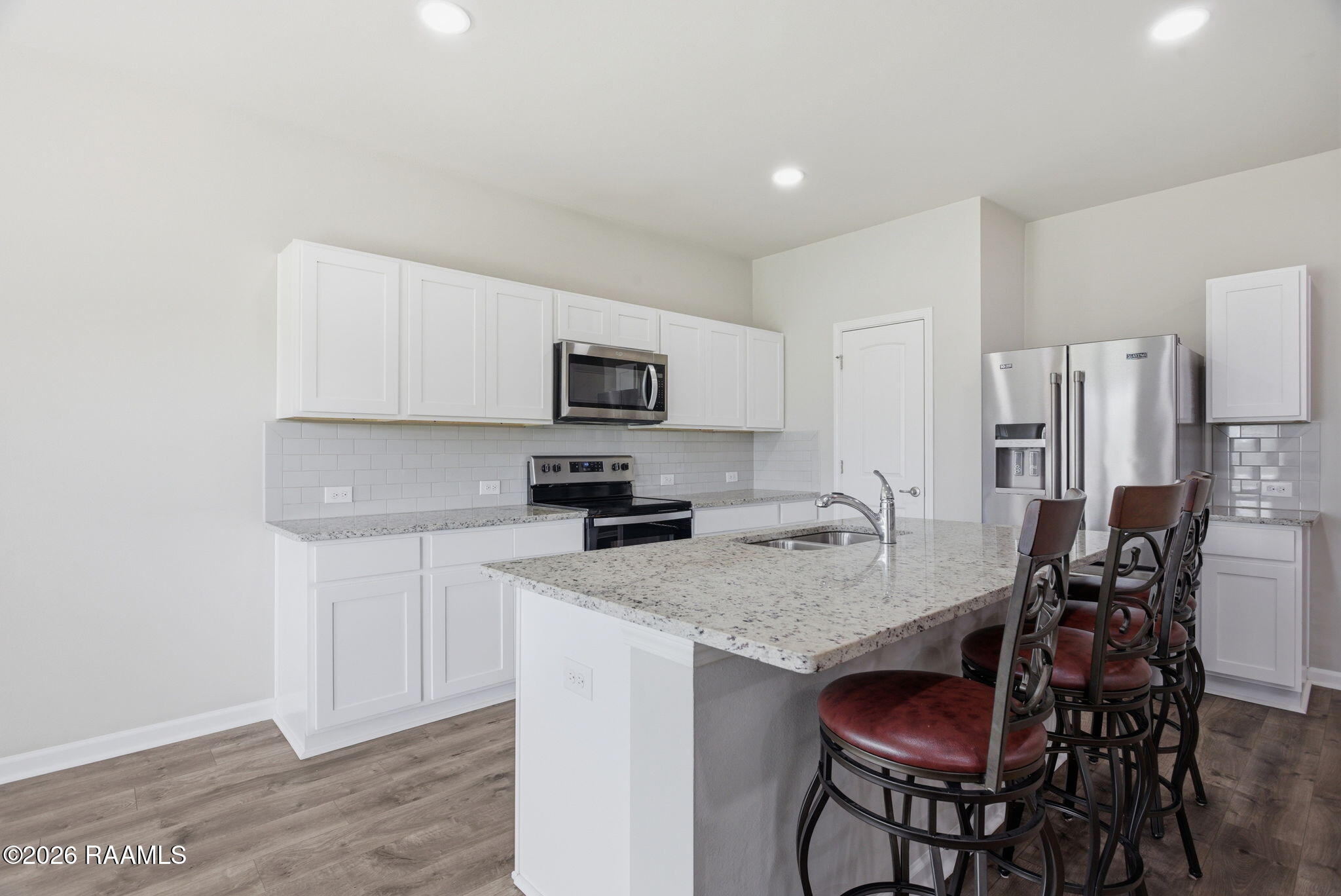 4041 Starling Place Jennings, LA 70546 - Photo 5 of 16 2-web-or-mls-0O3A4461