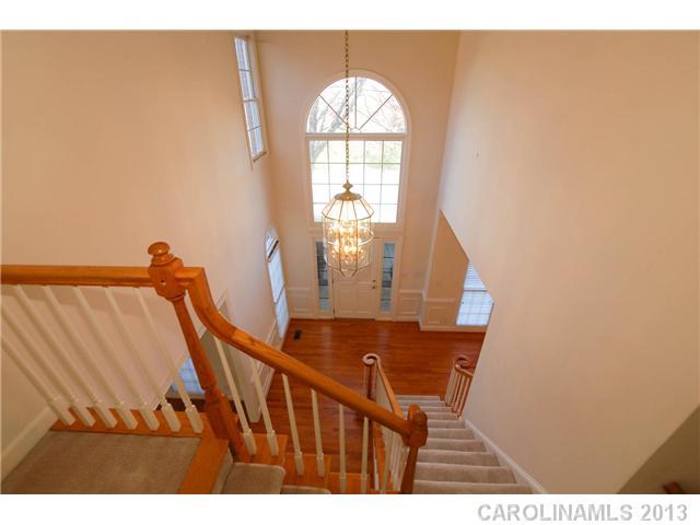 137 Sardis Pointe Road Matthews, NC 28105 - Photo 4 of 16 a view of a interior of house