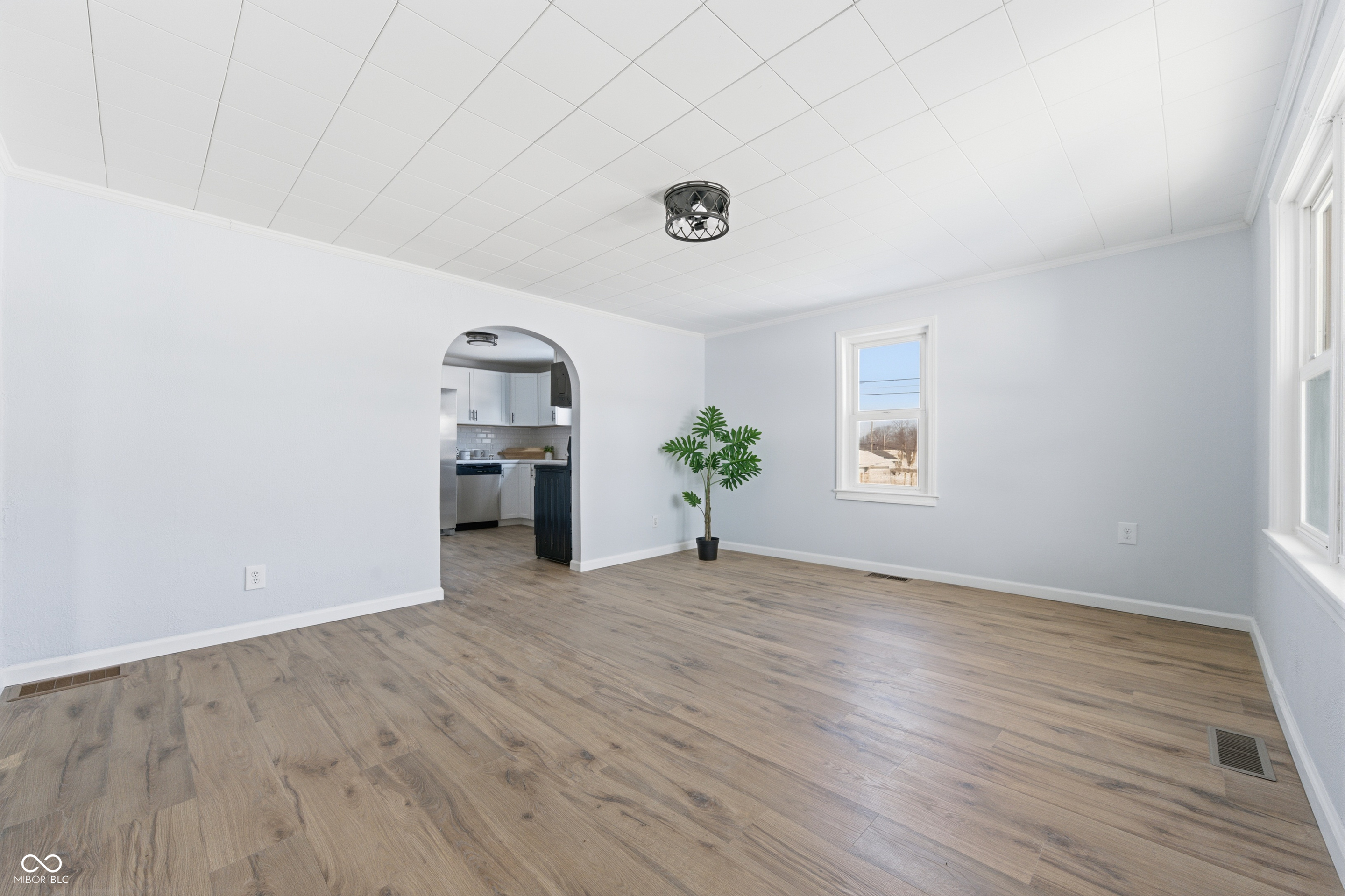 2401 South 19th Street New Castle, IN 47362 - Photo 3 of 24