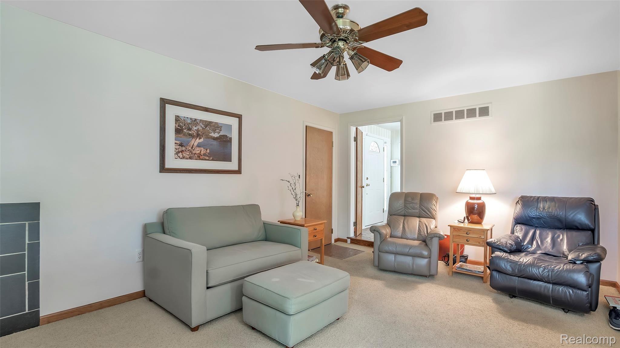 22728 Meadowbrook Road Novi, MI 48375 - Photo 15 of 34 22728-Meadowbrook-Rd-Novi-MI-48375-windowstill-15.jpg