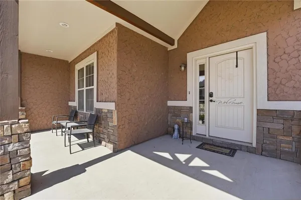 $520,000 | 4701 Corinth Drive, St. Joseph, MO 64506