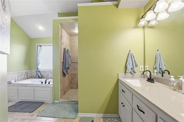 $520,000 | 4701 Corinth Drive, St. Joseph, MO 64506