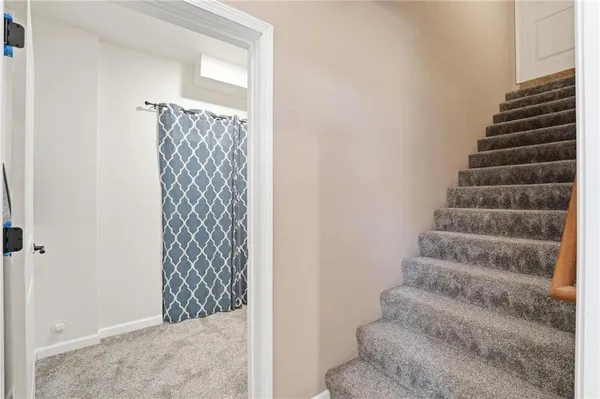 $520,000 | 4701 Corinth Drive, St. Joseph, MO 64506