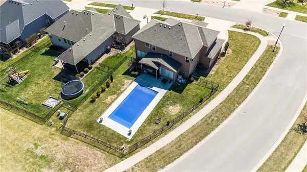 $520,000 | 4701 Corinth Drive, St. Joseph, MO 64506