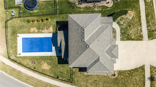 $520,000 | 4701 Corinth Drive, St. Joseph, MO 64506