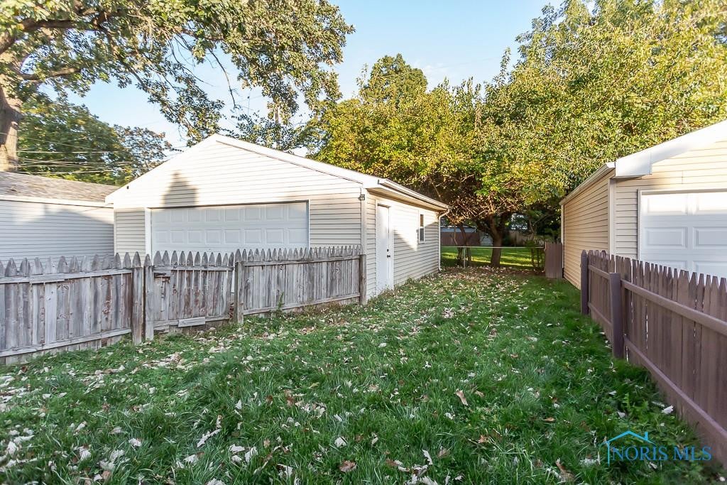 3660 Sherbrooke Road Toledo, OH 43613 - Photo 36 of 37 Gallery Image 36