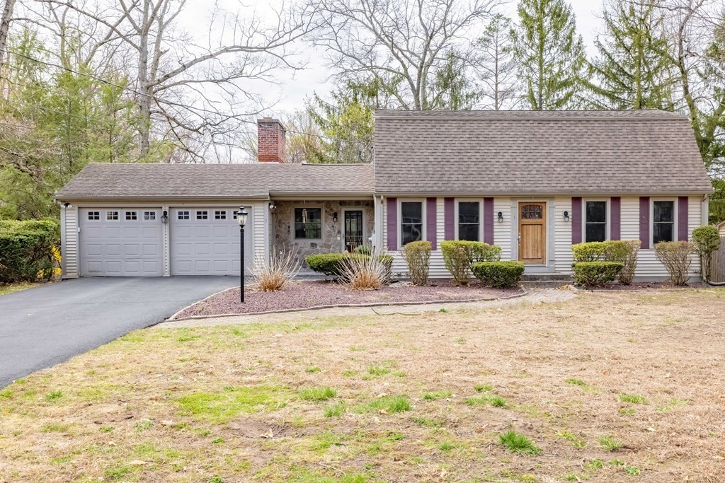 1 Lance Lane Wilbraham, MA 01095 - Photo 1 of 36 Gallery Image 1