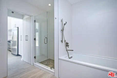 $4,600 | 806 6th Avenue, Unit 1, Venice, CA 90291