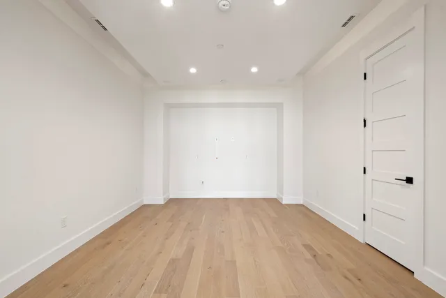 $2,424,990 | 6101 Adhara Pass, Austin, TX 78730