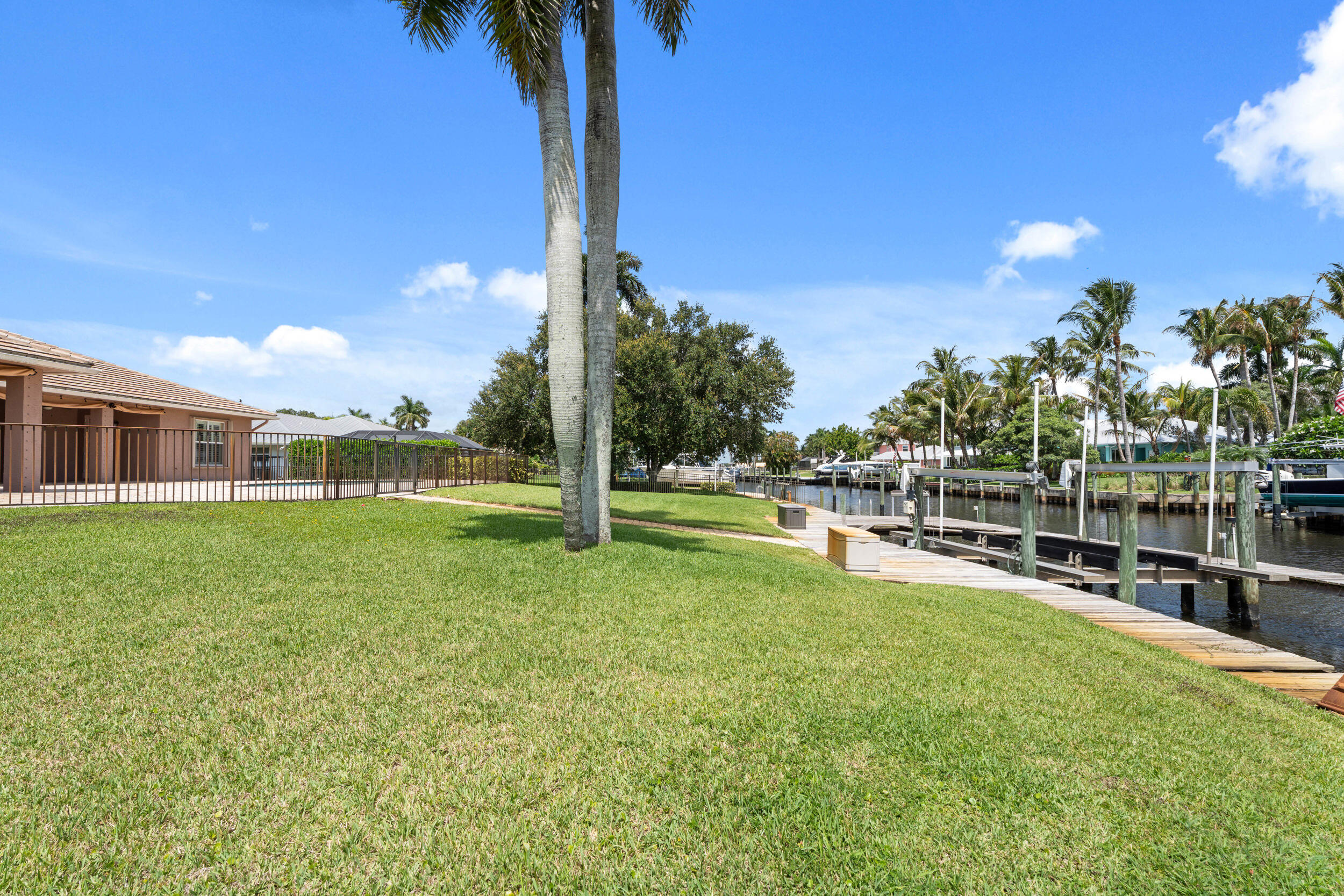 2236 Northwest Fork Road Stuart, FL 34994 - Photo 58 of 71 63_smg06077