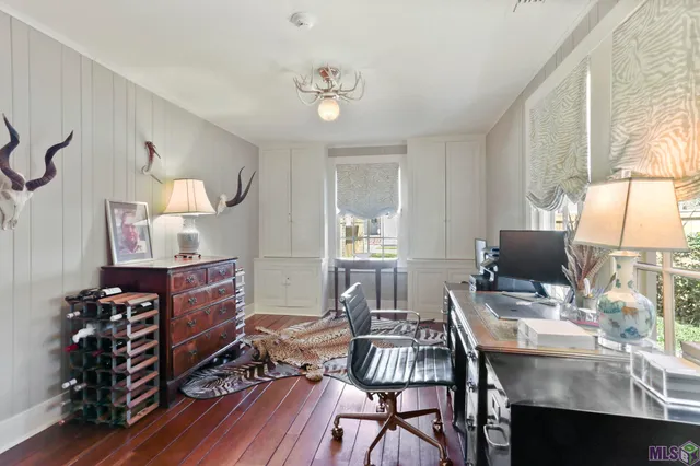 $1,250,000 | 452 Cornell Avenue, Baton Rouge, LA 70808