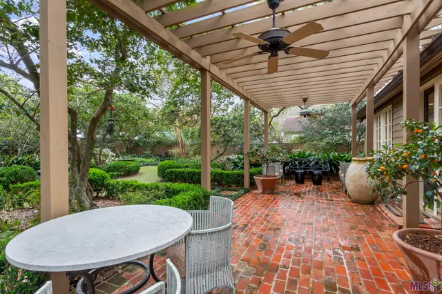 $1,250,000 | 452 Cornell Avenue, Baton Rouge, LA 70808