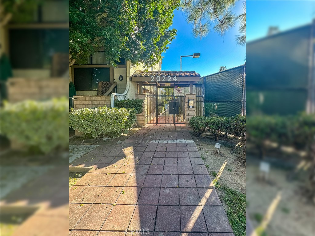 20224 Sherman Way, Unit 14 Winnetka, CA 91306 - Photo 18 of 20