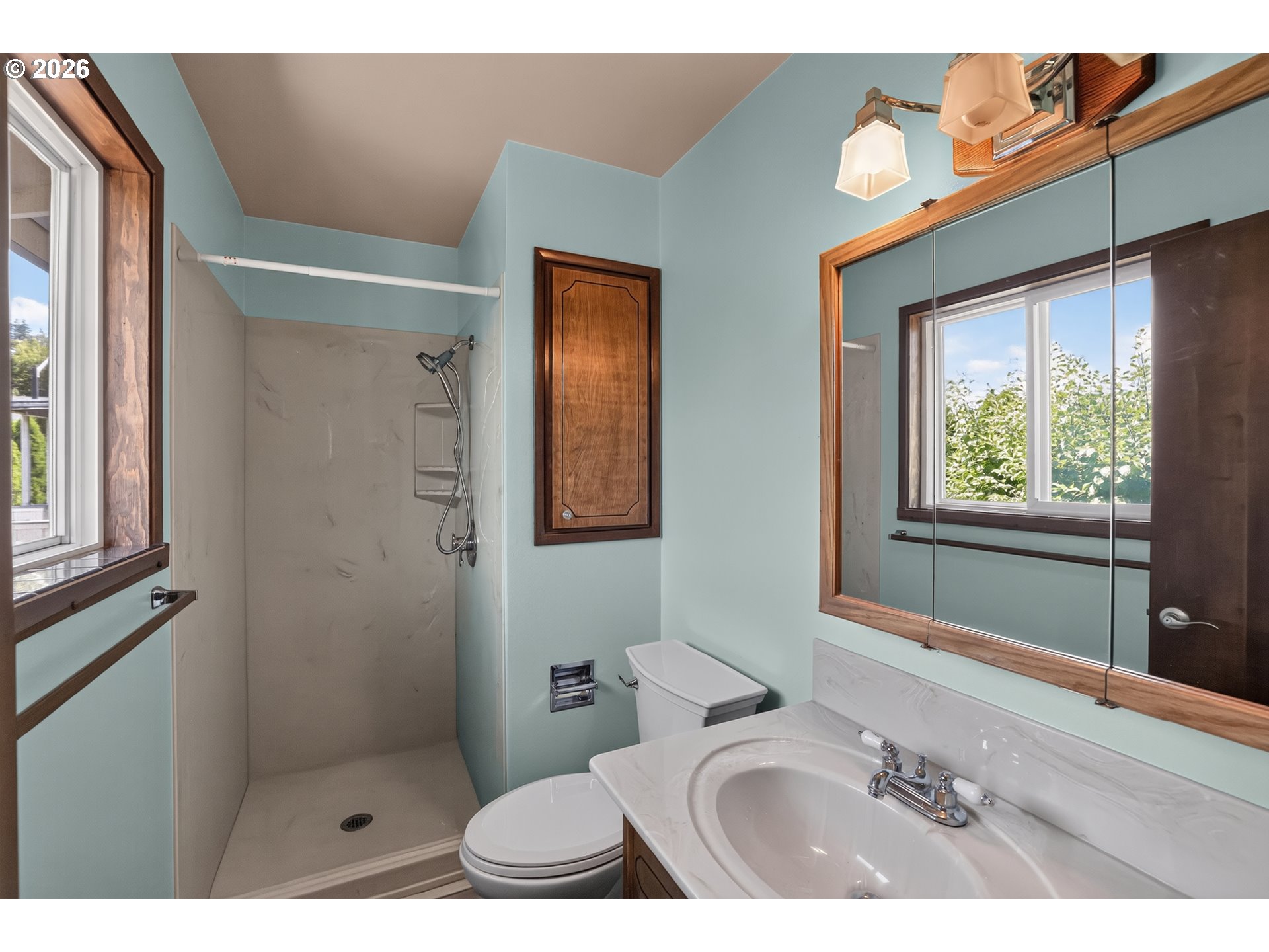 3575 Northeast 4th Street Gresham, OR 97030 - Photo 13 of 34 Bathroom, Attached