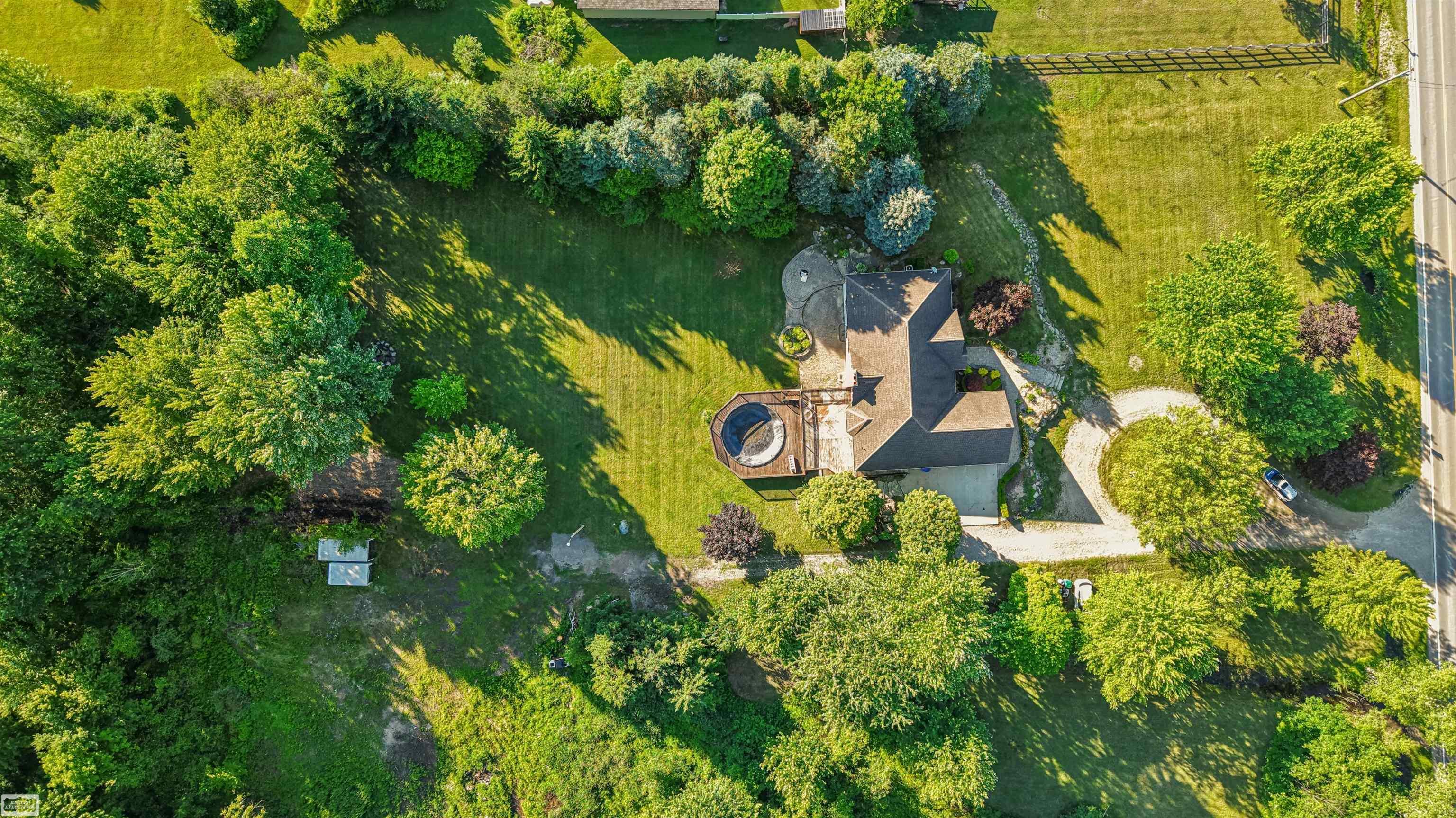1902 Bauman Road Columbus, MI 48063 - Photo 4 of 50